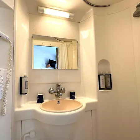Hotel Timhotel Rives De Seine 2*