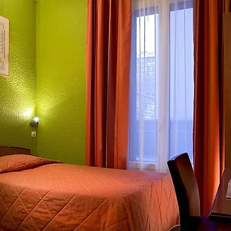 Timhotel Rives De Seine Hotel